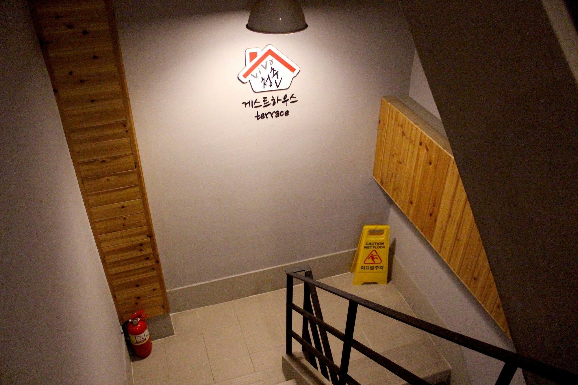 Viva Guesthouse Busan Bagian luar foto